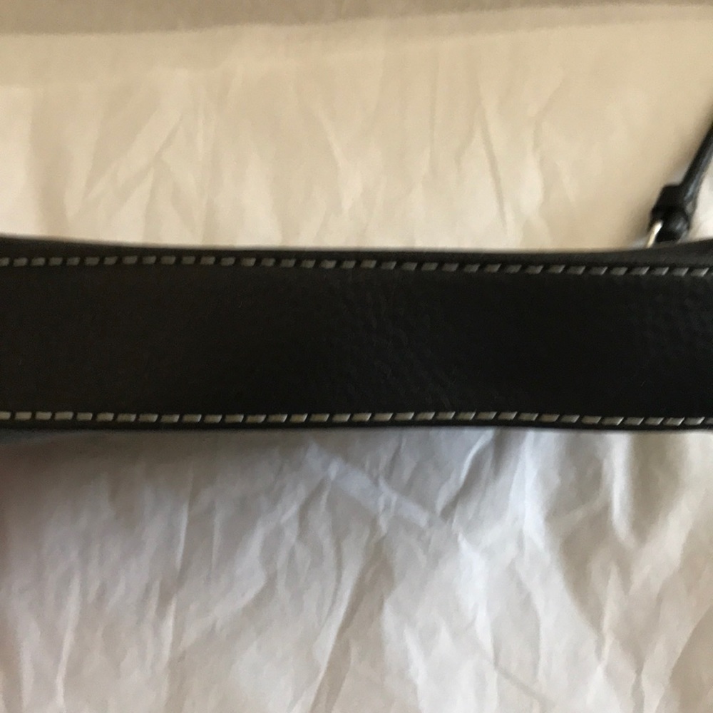 🛍 2/$15 New York & Company Wristlet - Picture 3 of 4